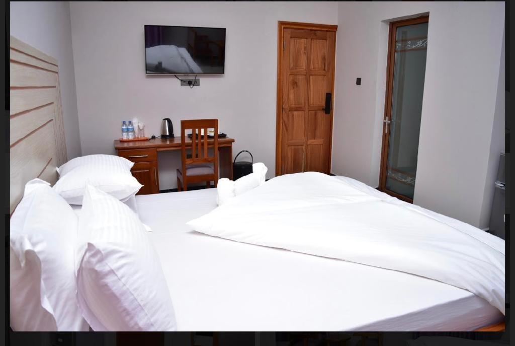 Hancol Hotel Dodoma Kültér fotó